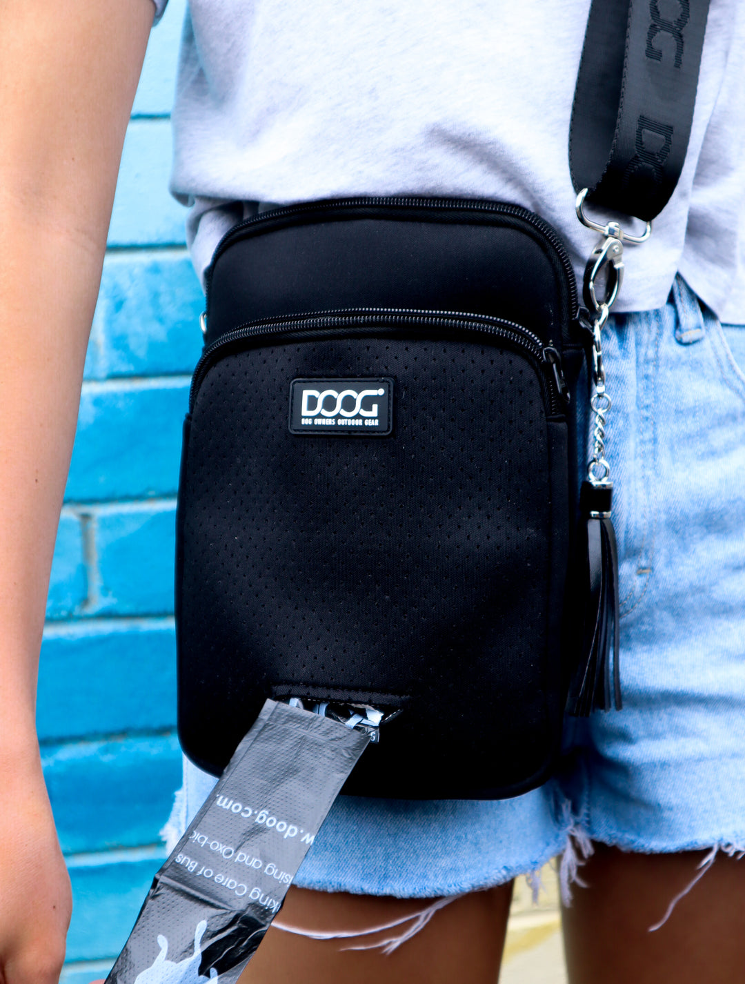 Neosport Walkie Bag - Black